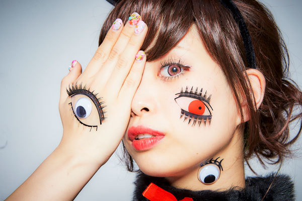 目のシール画像